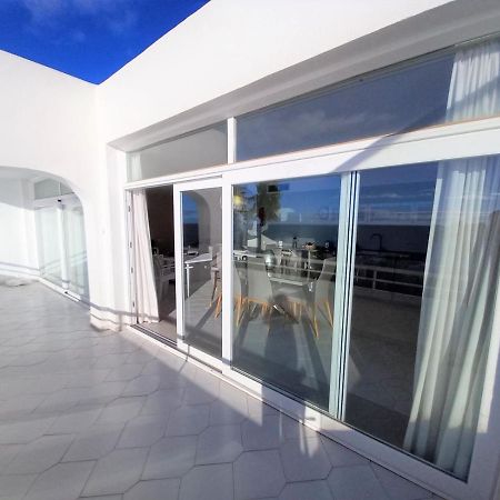Miraflores Beachfront Penthouse Sitio de Calahonda エクステリア 写真